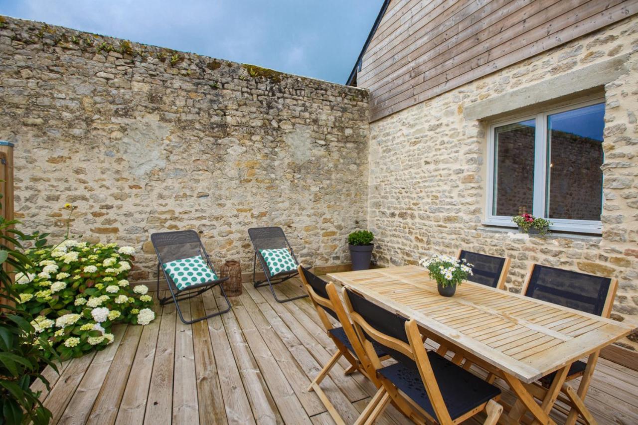 Gites De Charme Pour 2 Au Calme Aux Portes De Bayeux By Le Clos Poulain Nonant Exterior foto