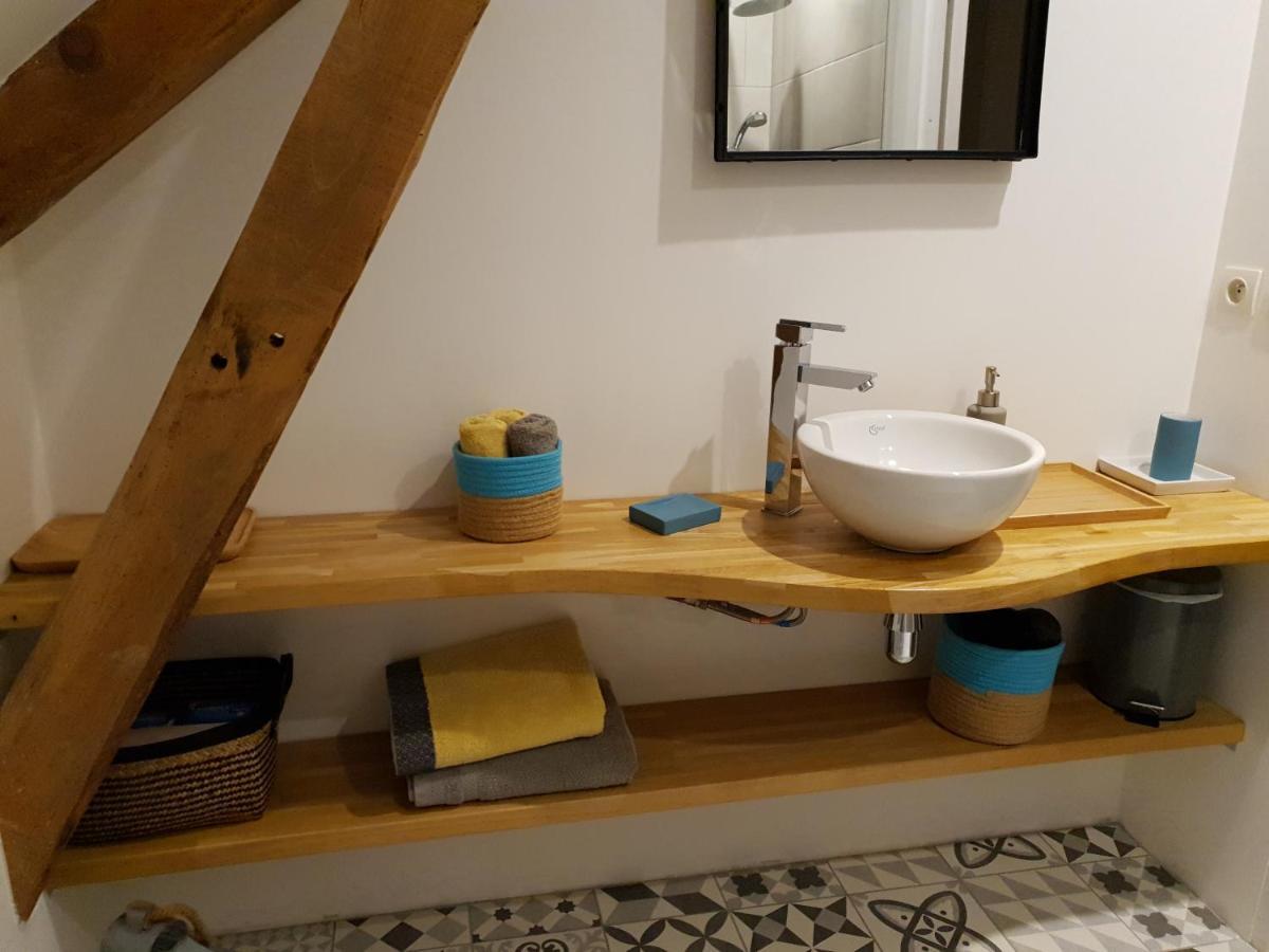 Gites De Charme Pour 2 Au Calme Aux Portes De Bayeux By Le Clos Poulain Nonant Exterior foto